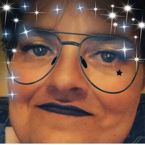 Meet your Posher, Loretta